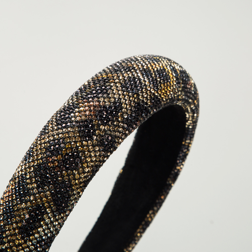 Luxuriöses Gepolstertes Stirnb – Women'S Accessories Rainbow Shops Bewertung und Preis